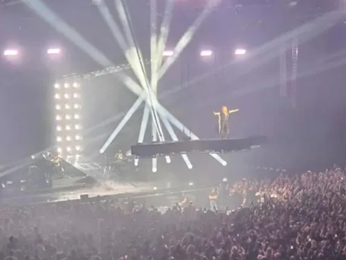 Concert : Santa illumine la Galaxie d’Amnéville