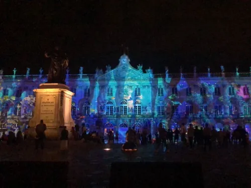 Nancy : retour du son et lumière Place Stanislas !