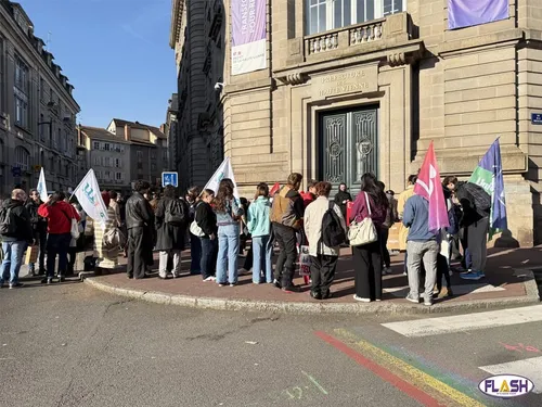 Mobilisation étudiante à Limoges contre les coupes budgétaires