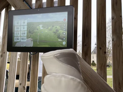 À Gueux : la technologie au service des golfeurs