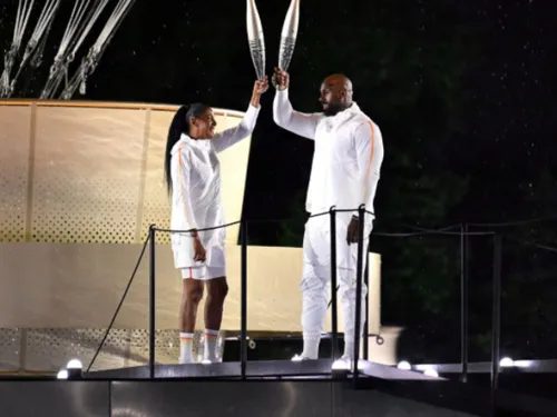 MARIE-JOSÉ PÉREC ET TEDDY RINER, UNE FLAMME ÉTERNELLE 