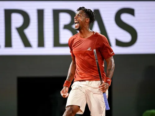 ROLAND-GARROS 2025 : GAËL MONFILS RENVERSE DELLIEN EN 5 SETS 