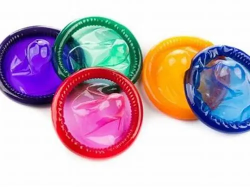 LES PRESERVATIFS BIENTOT GRATUITS POUR LES MINEURS JUSQU'A 25 ANS 