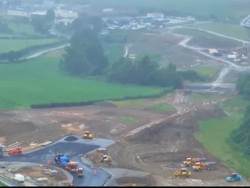 (VIDÉO) - L'impressionnant chantier de la RN2 vue du ciel