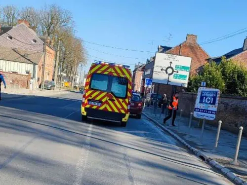 Avesnelles - Une collision impliquant deux voitures et une moto...