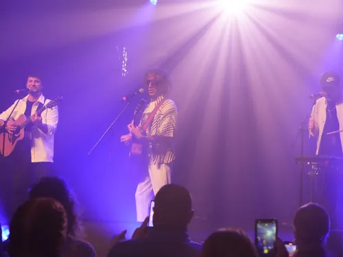 Retour sur le concert privé de Canal FM : artistes et spectateurs...