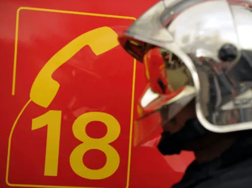 Un camion renversé à Maubeuge