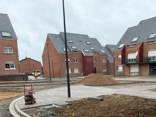 Maubeuge : poursuite des travaux au « Village Fleuri »