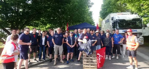 Maubeuge - Les inquiétudes des salariés de La Poste, mobilisés à...