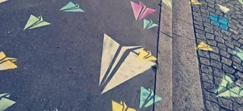 Atterrissage réussi pour les avions en papier des commerçants...