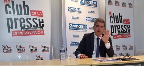 Vaccination en France: « Un scandale d’Etat » pour Jean Rottner