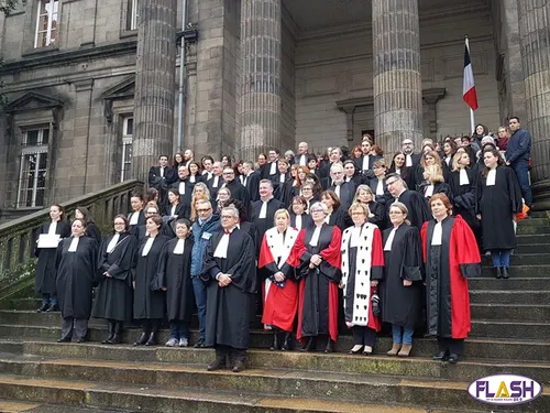 Magistrats, greffiers et avocats mobilisés