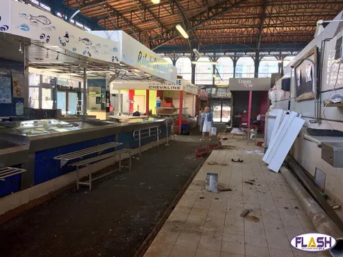 Les Halles centrales ouvrent sous la structure temporaire