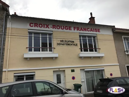 Mobilisation à la Croix Rouge contre la restructuration