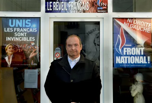 Plainte contre des élus du FN après une tribune libre