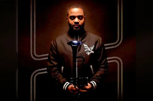 Le trompettiste martiniquais Ludovic Louis tient un rôle dans la...