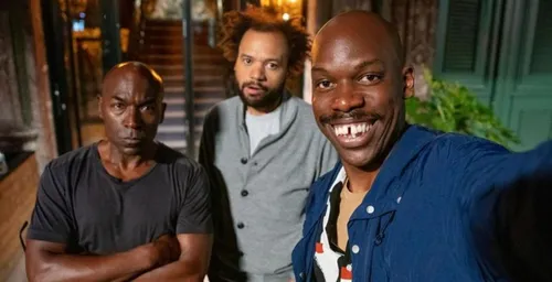 « Tout simplement noir » continue de cartonner dans les salles