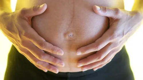 Elle tombe enceinte sans jamais avoir eu de rapport sexuel