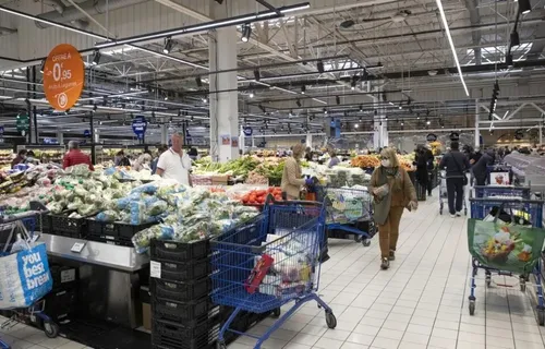 Les centres Leclerc vont distribuer 25 % des bénéfices avant impôts...