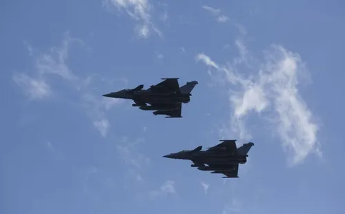 Détonation en Ile-de-France : pas d’explosion, mais un avion qui a...