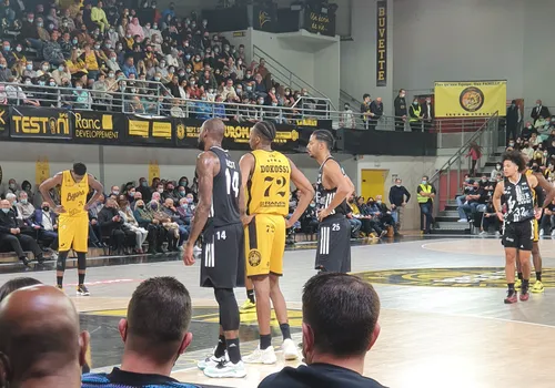 [ SPORT / BASKET ] MATCH EPROUVANT POUR NOS BYERS