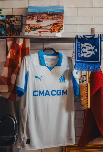 [ Foot ] L’Olympique de Marseille célèbre son histoire avec un...