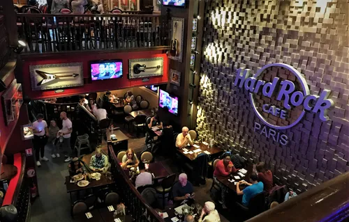 [ Société ] Clap de fin pour le Hard Rock Café en France : la...
