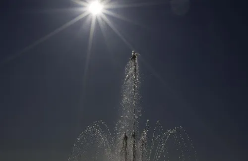 [ SOCIETE ] DES DEPARTEMENTS EN VIGILANCE ORANGE CANICULE, LES...
