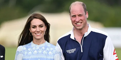 [ SPORT - RUGBY ] Kate Middleton à Marseille et le prince William à...