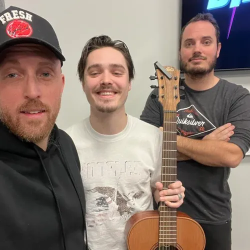 The Voice : Thomas Larose dans le Wake Up de D!RECT FM 