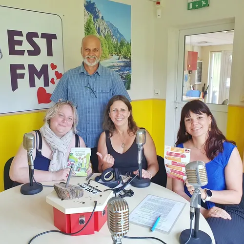 Elisabeth Carrier de l'Office de Tourisme de l'Alsace Verte et ses...