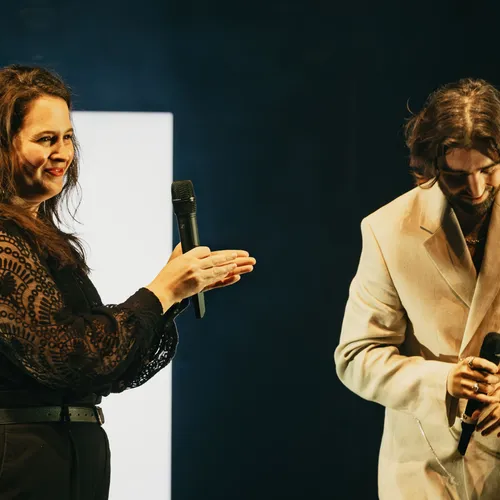 ADEN FOYER - Champagne FM LIVE - 4 décembre 2023 au Centre des Congrès de Reims