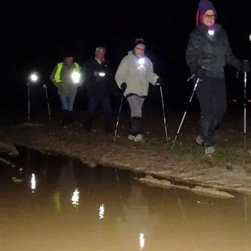 La nuit marche avec vous : randonnée nocturne à Sérénac