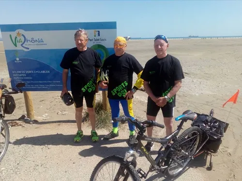 De la source du Rhône à son embouchure par la Via Rhona!