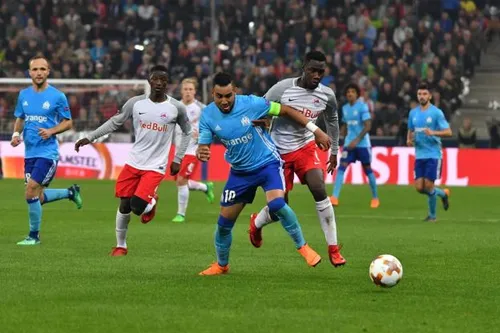 Ligue Europa : l'OM se fait peur à Salzbourg mais se qualifie pour...