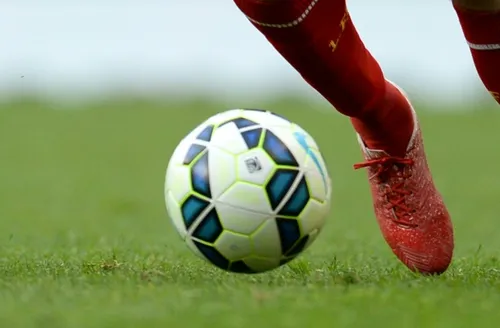 [SPORT - FOOTBALL ] EUROPE : LE FOOT BELGE EBRANLE PAR UNE VASTE...