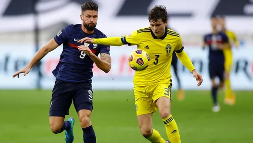 [FOOTBALL]: les Bleus eux ont battu la Suède 4-2.