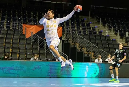 [HANDBALL]: l’USAM Nîmes a réussi à arracher le nul face à Berlin...