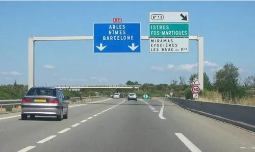 [ ALERTE INFO ] Trafic dense et incivilités : alerte sur les routes...