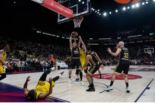 [BASKET ] Monaco échoue face à Fenerbahçe en finale de l’Euroligue 