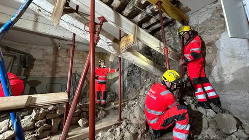 [ Société ] Effondrement à Avignon : plus de peur que de mal, rue...