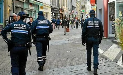 [ Société ] Marseille : Baisse alarmante des effectifs policiers...