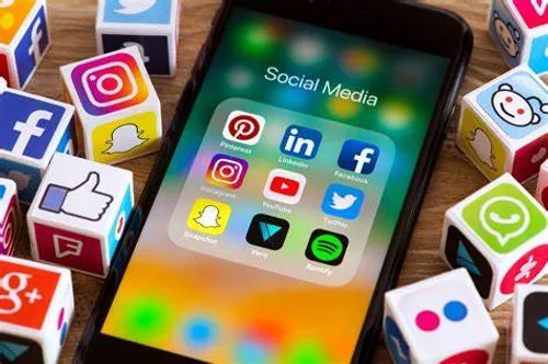 [ Société ] Les réseaux sociaux : un impact préoccupant sur la...