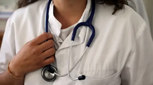 [ SANTE - MARIGNANE ] "J'ai décalé la vaccination de bébés" : une...