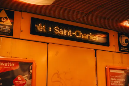 [ SOCIETE ] A partir de ce soir le dernier métro marseillais sera à...