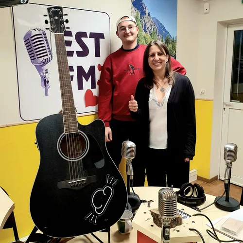 Nebbiu sur EST FM : album AQVA