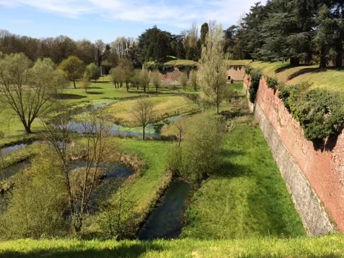 Le Quesnoy veut valoriser sa muraille, longue de 12 kilomètres