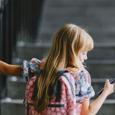 Quel est le bon âge pour acheter un portable à son enfant ?