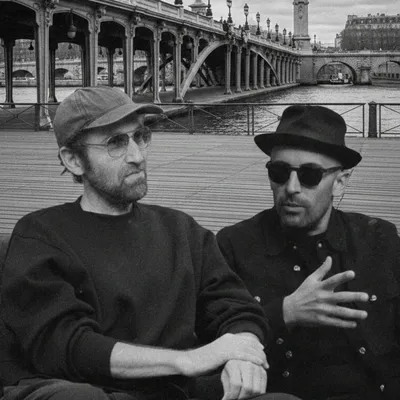 THOMAS BANGALTER VA SONORISER LA CAVERNE DE JR À PARIS !