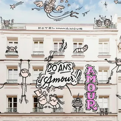 HÔTEL AMOUR : 20 ANS DE FÊTE, ENTRE PARIS ET LA MÉDITERRANÉE